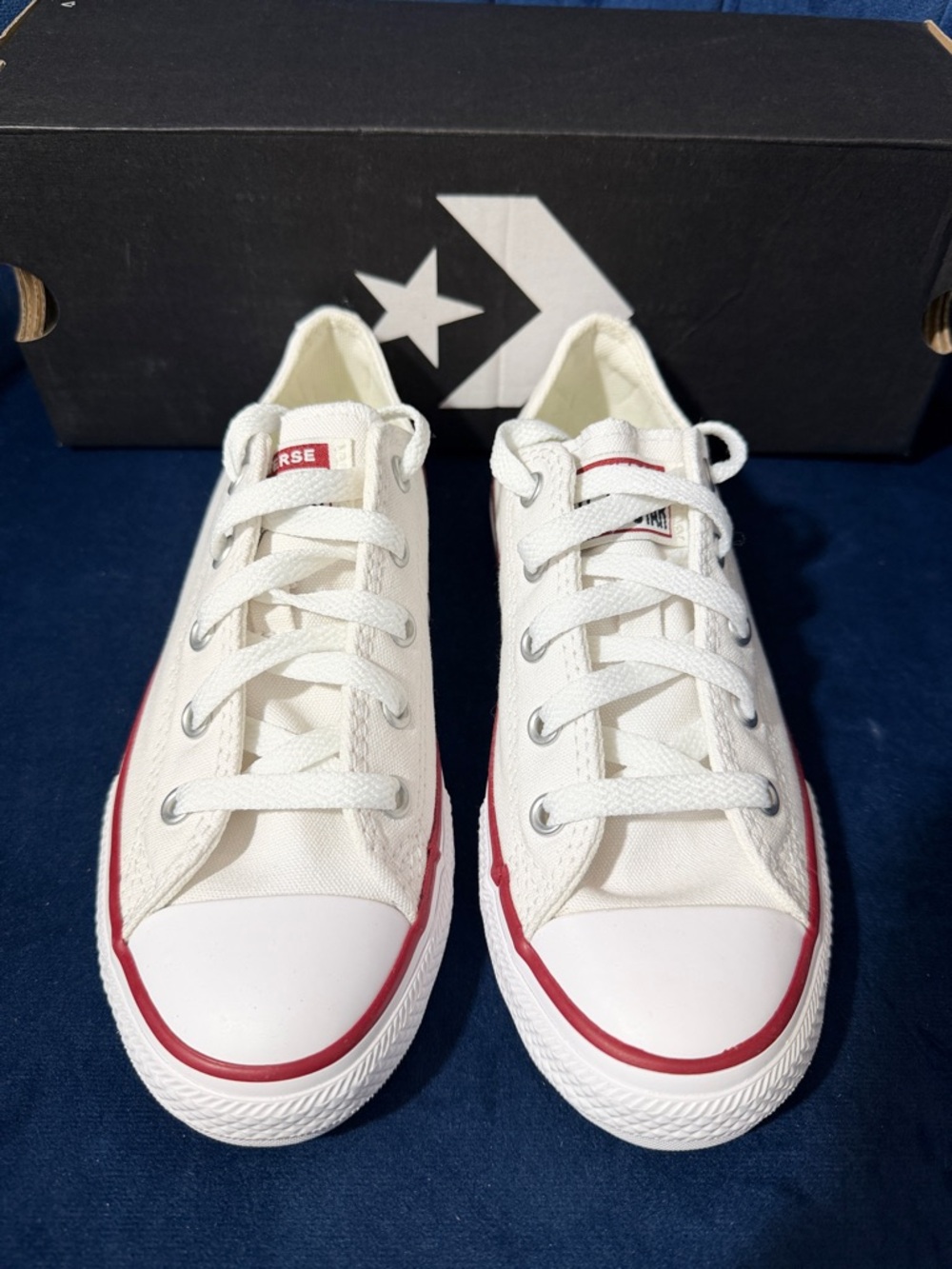 Kids Converse Optical White Low-Top Canvas Ox Sneakers Youth Size 1 NIB - Picture 2 of 6